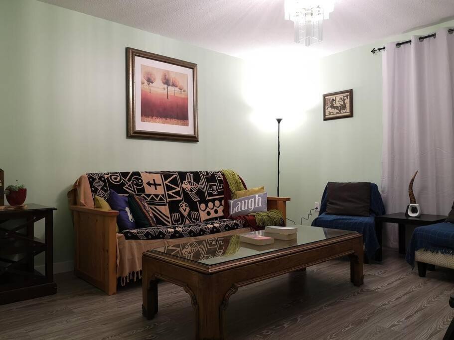 Countryroad Cozy 2Bedrooms Suite2 Нанаймо Екстер'єр фото