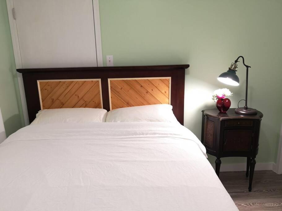 Countryroad Cozy 2Bedrooms Suite2 Нанаймо Екстер'єр фото